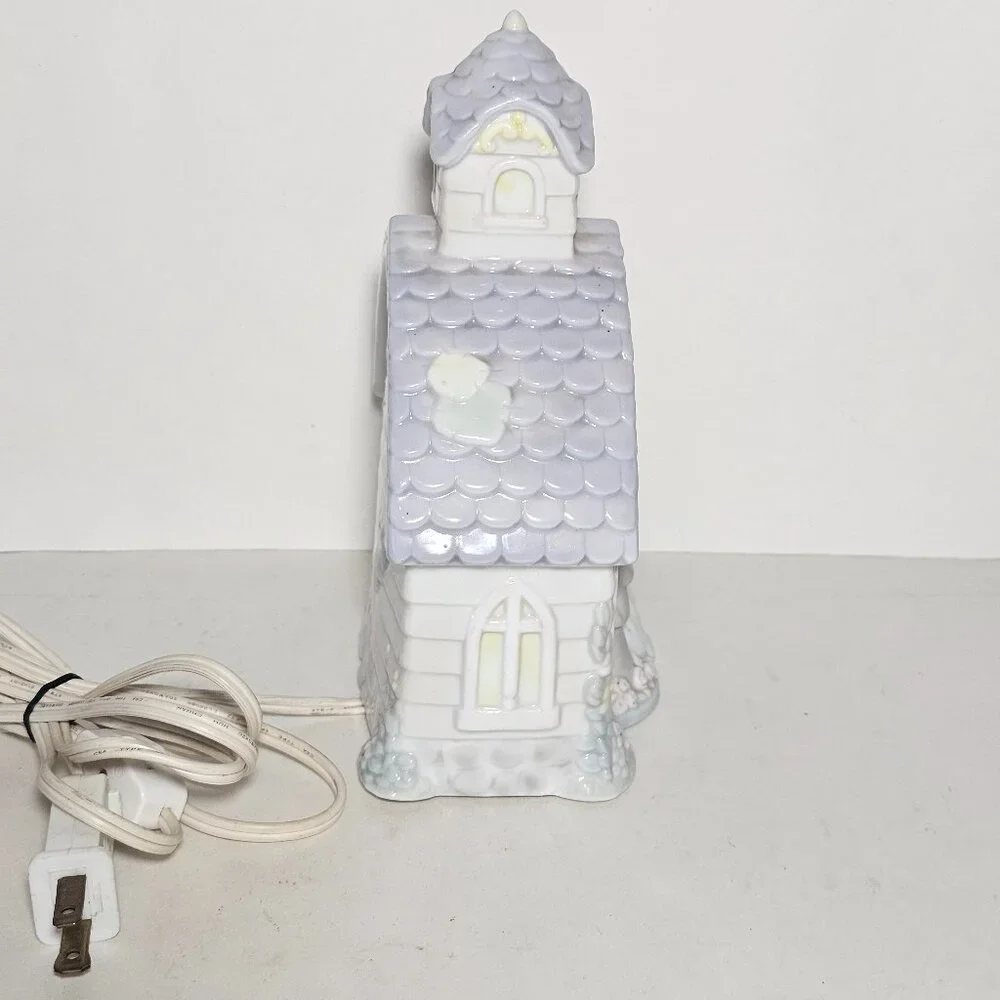 94 Enesco Precious Moments Collection Wedding Day At Chapel Lighted 3D Figurine